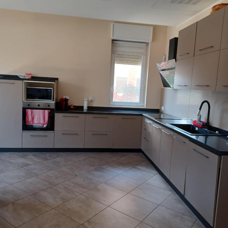Trilocale Nr 8 Apartment Calambrone Bagian luar foto